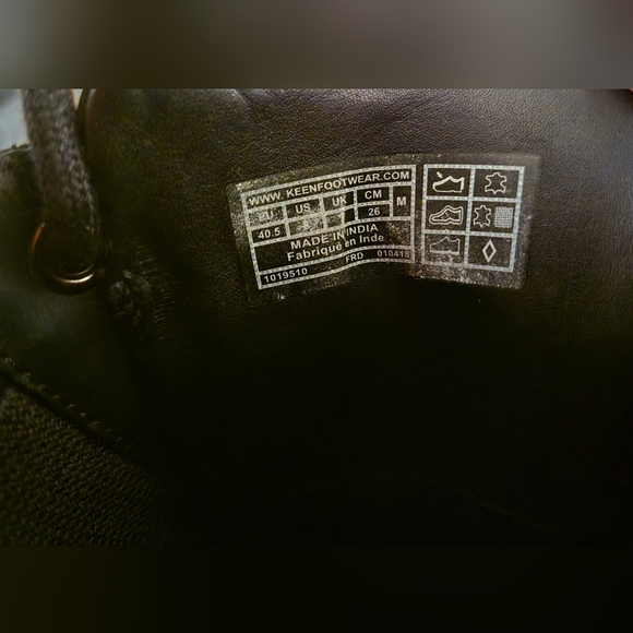 Keen Men's Austin Casual Waterproof Shoes - Picture 12 of 14